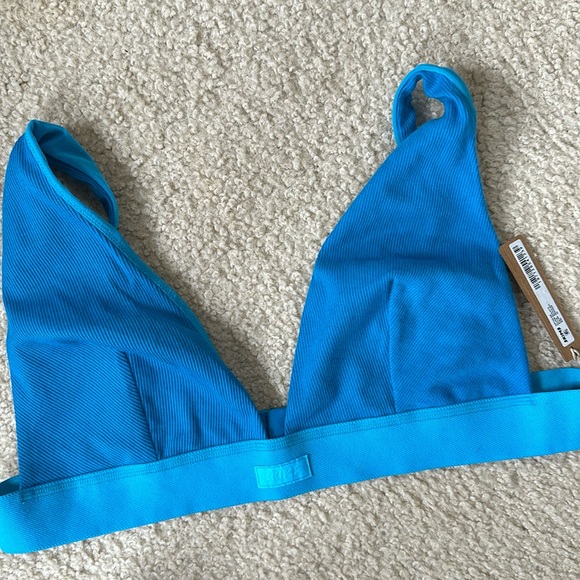 SKIMS Other - NWT Skims cotton rib plunge bra